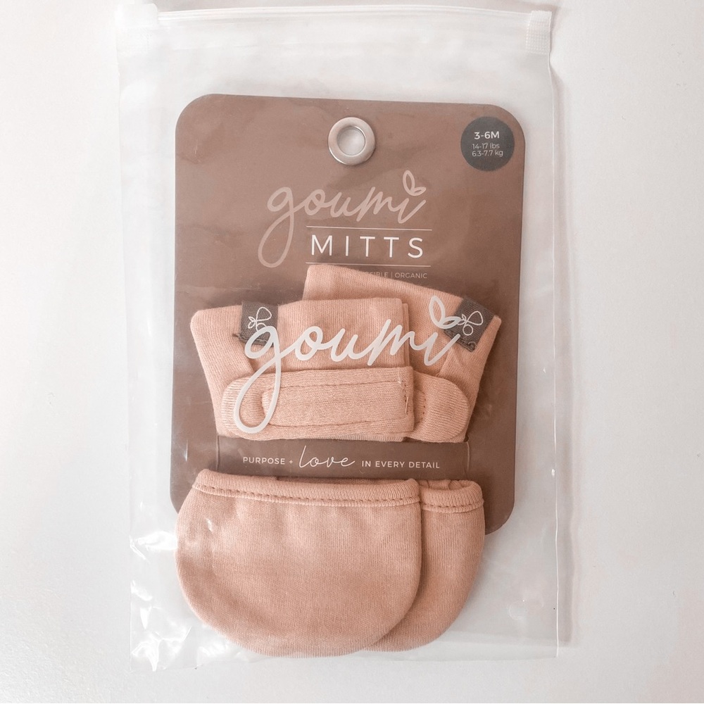 🎉 3 for $30 🎉 BNWT Goumi Baby Scratch Mitts 3-6 months